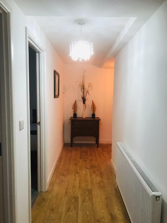 Beautiful Apartment,No 1, With Parking Ilfracombe Eksteriør bilde